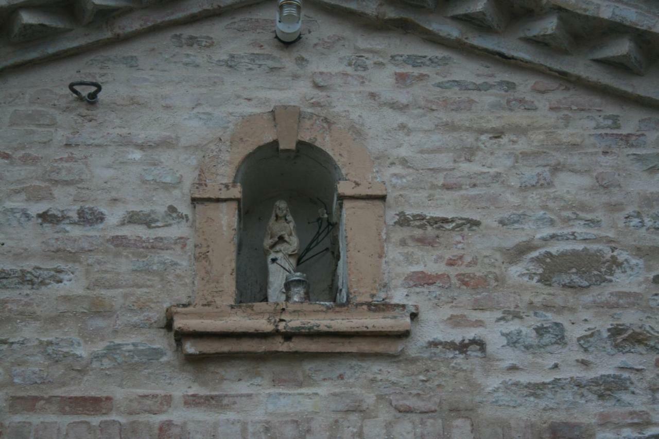 Locanda San Francesco Montecarotto Exterior foto
