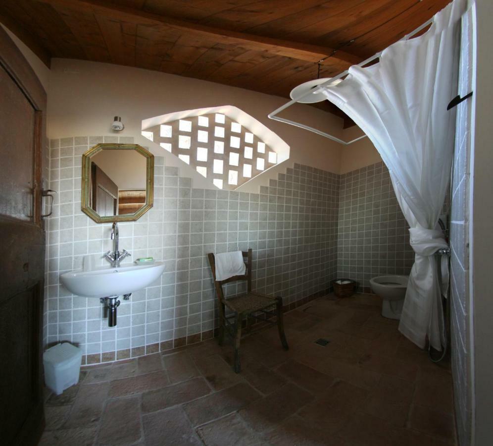 Locanda San Francesco Montecarotto Exterior foto